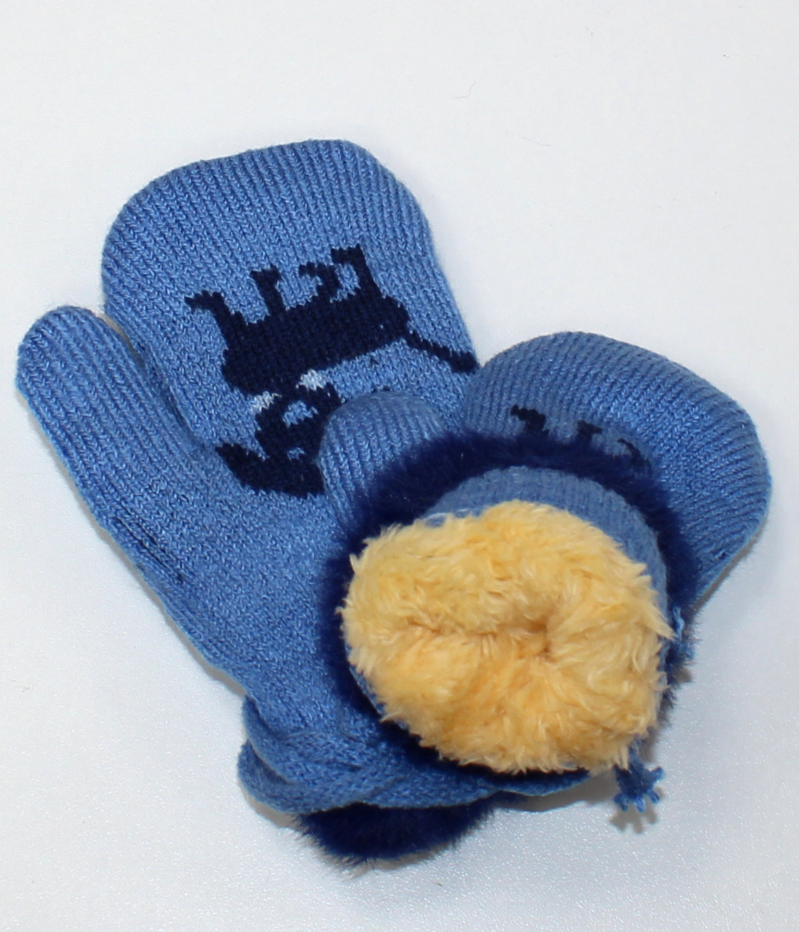 566 Варежки детские