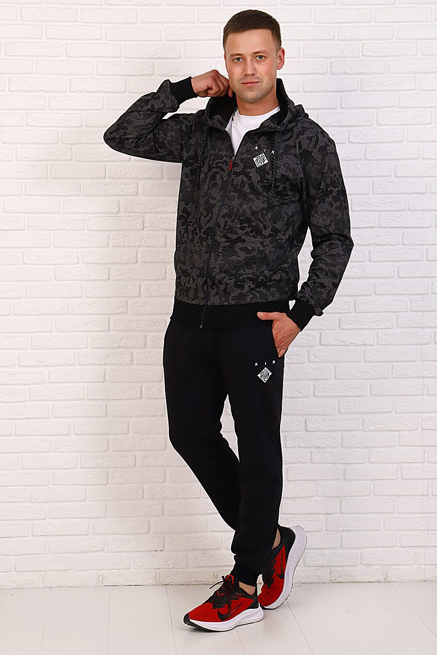 16064 Костюм мужской