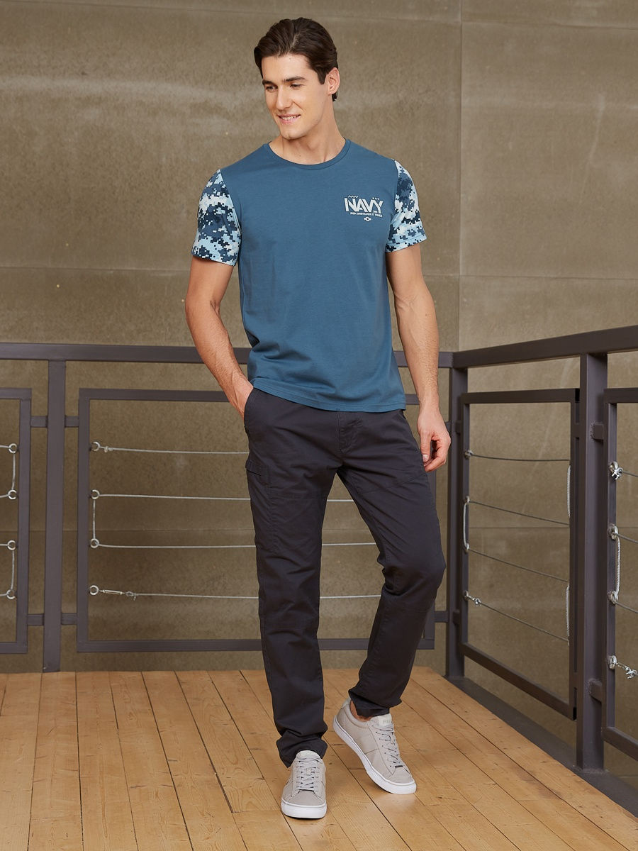 223 Футболка мужская