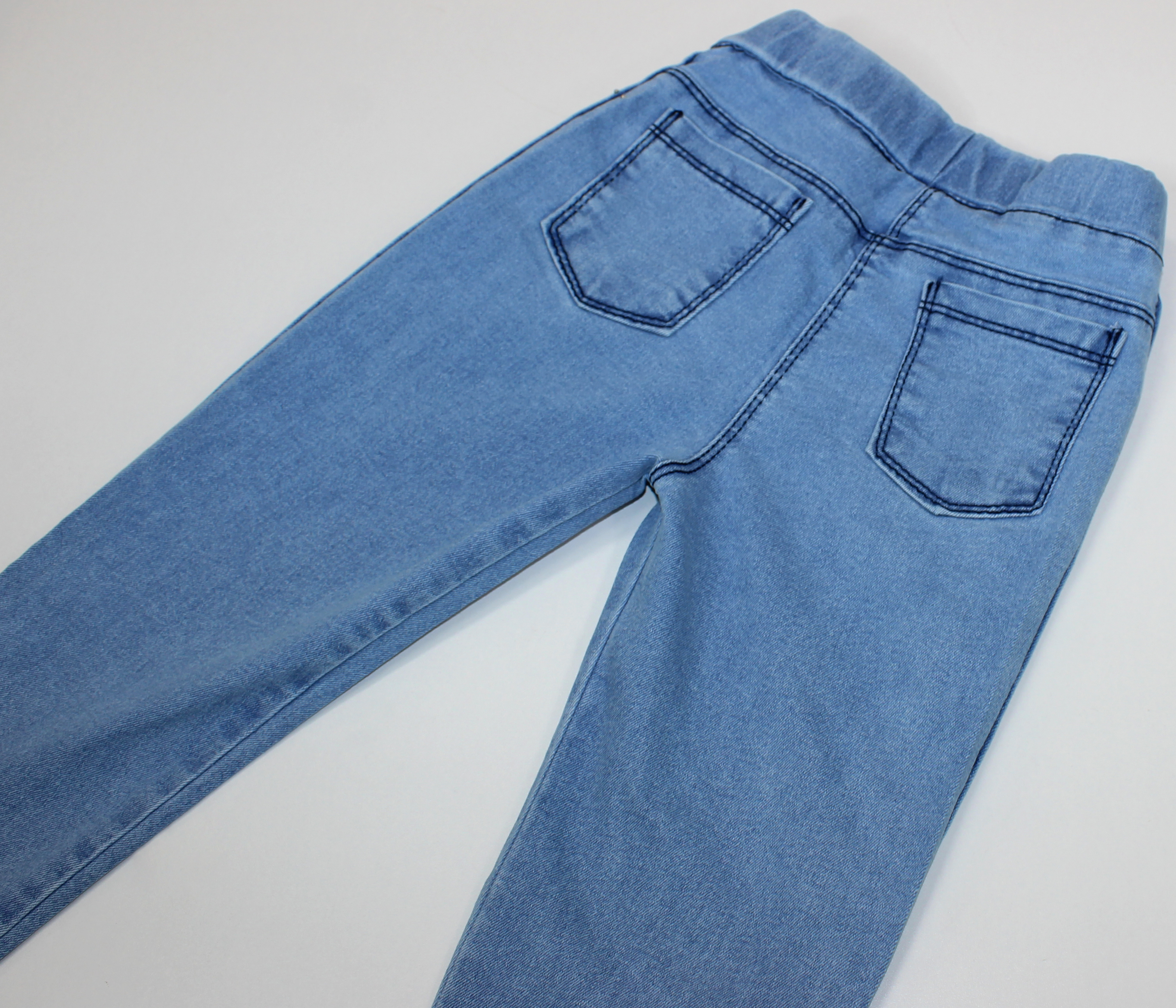 6394 Джинсы для девочки на резинке